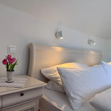 Hotelpension Sanders Hoeft - Direkt Am Strandaufgang Penzion 4*