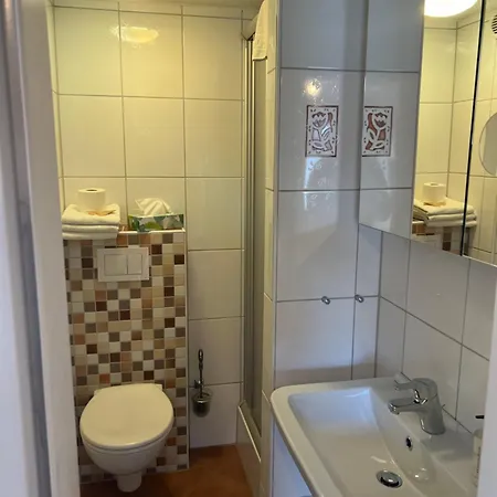 Guest house Hotelpension Sanders Hoeft - Direkt Am Strandaufgang Juist