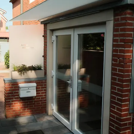 Casa de hóspedes Hotelpension Sanders Hoeft - Direkt Am Strandaufgang *