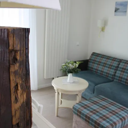 Hotelpension Sanders Hoeft - Direkt Am Strandaufgang 4* Juist