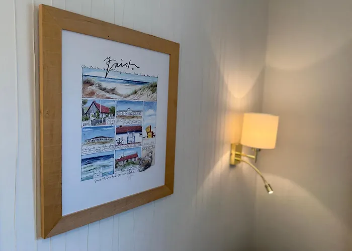 Hotelpension Sanders Hoeft - Direkt Am Strandaufgang 게스트하우스 4*