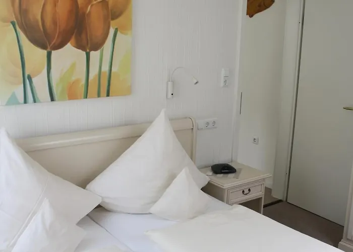 Hotelpension Sanders Hoeft - Direkt Am Strandaufgang 4* Йюст